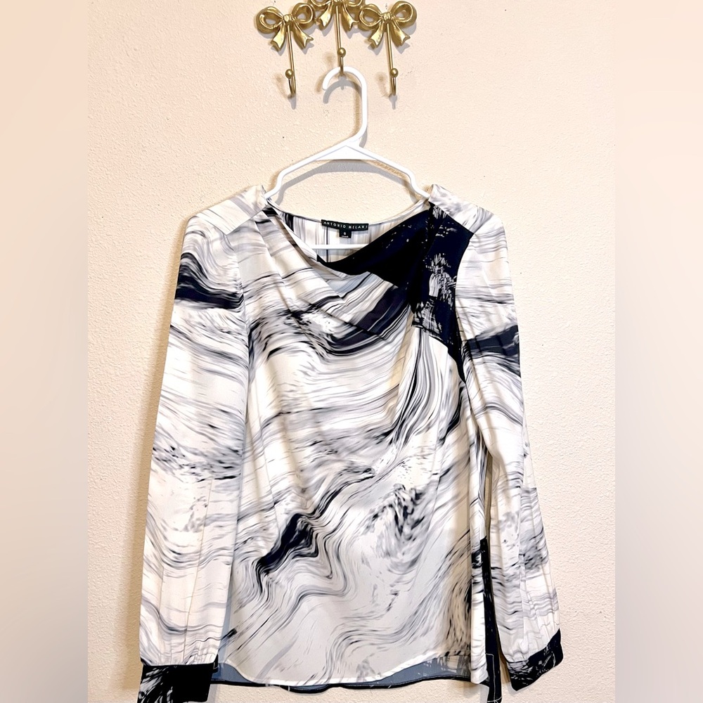 ANTONIO MELANI Black and White Marble Blouse